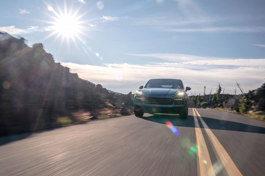  Porsche Cayenne E-Hybrid (PO536) 2018 года  (NA) (фото 29 из 38)
